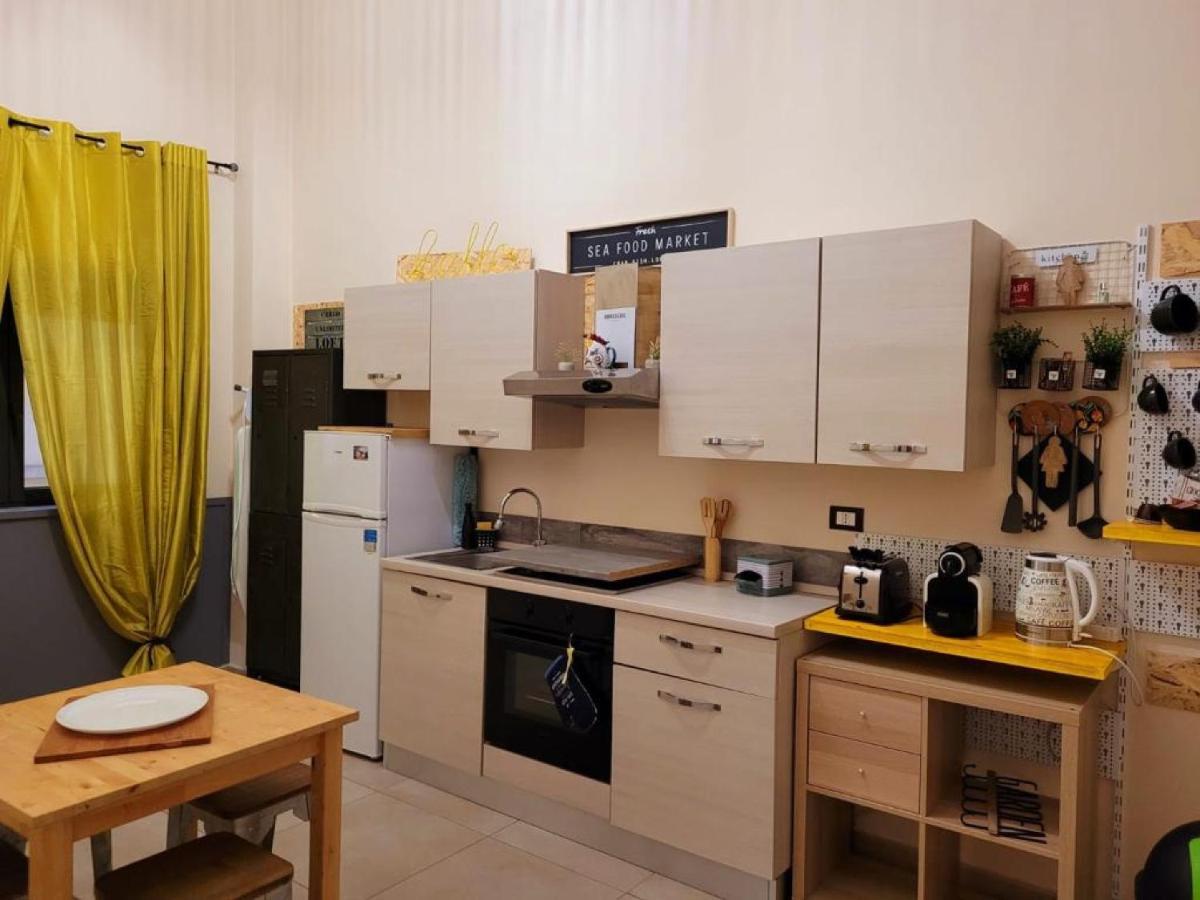 Industry Home Катания Екстериор снимка